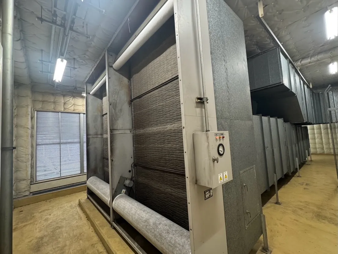 ロールフィルター取り替え