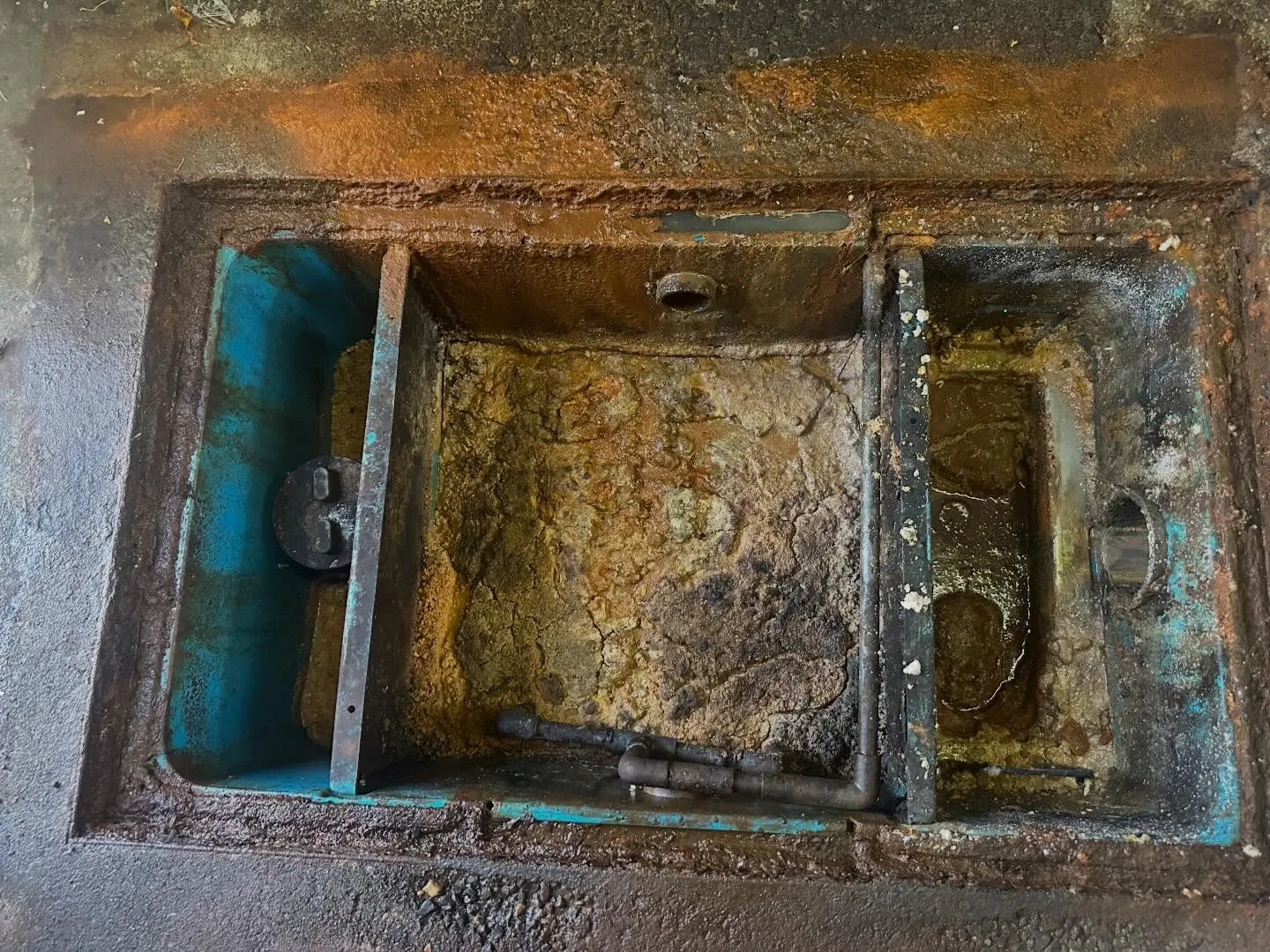 グリストラップの簡易清掃