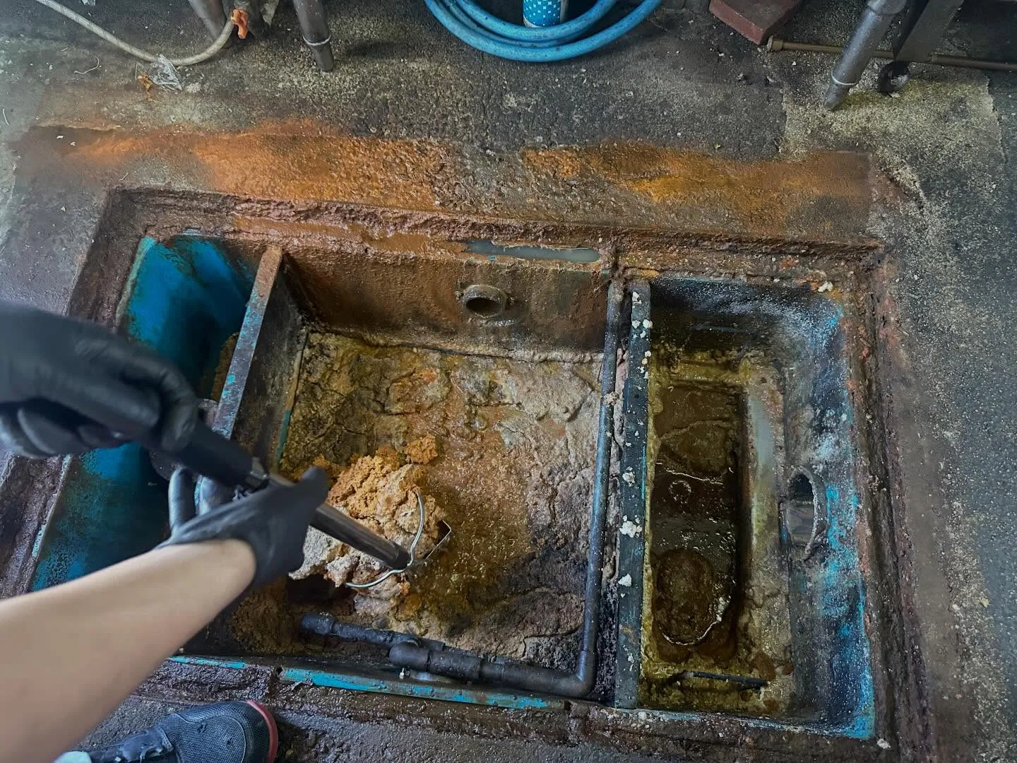 グリストラップの簡易清掃