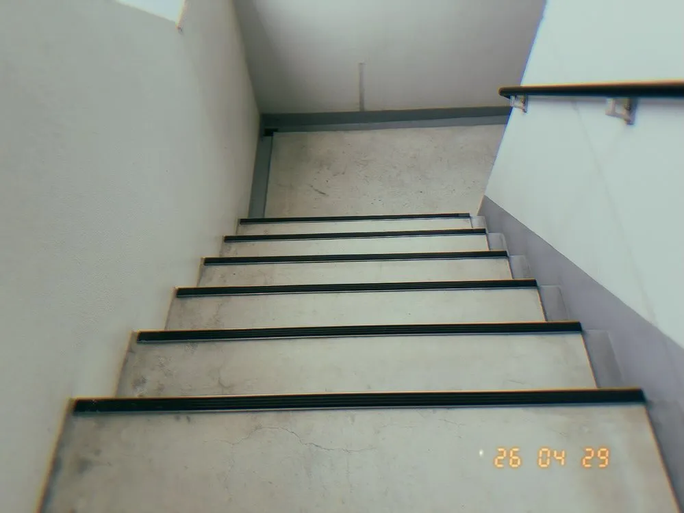 マンション共用部分の清掃