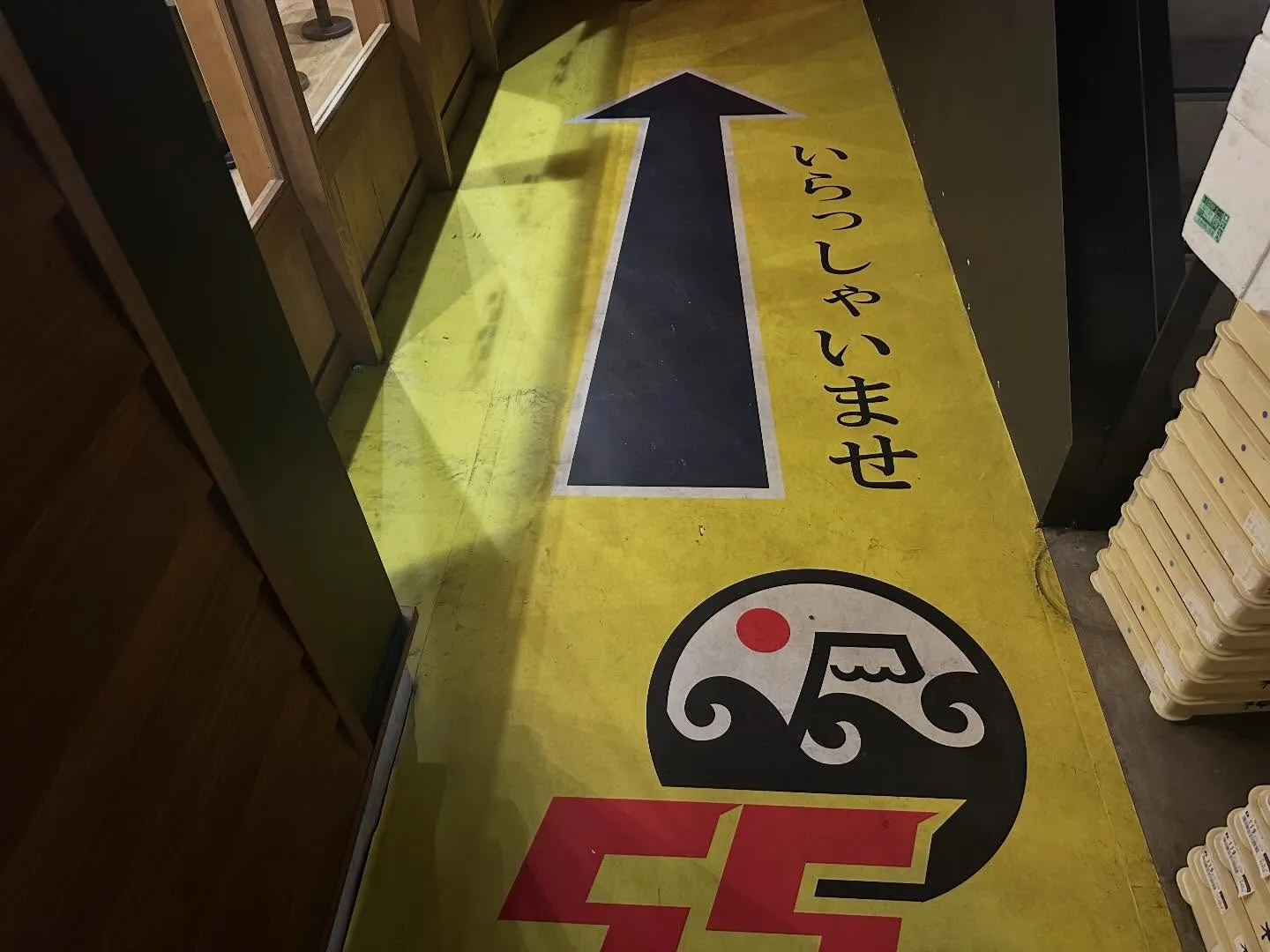お客様のお店をお試しで清掃致しました